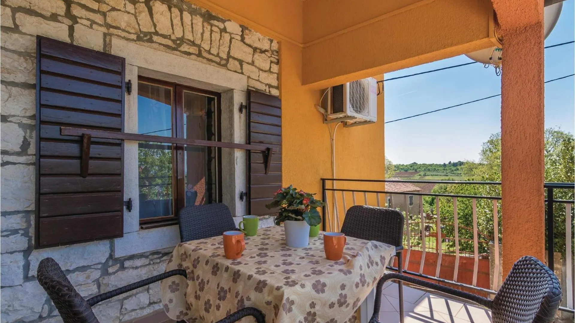 Gorgeous Apartment In Visnjan With Wifi 0*,  Croatia