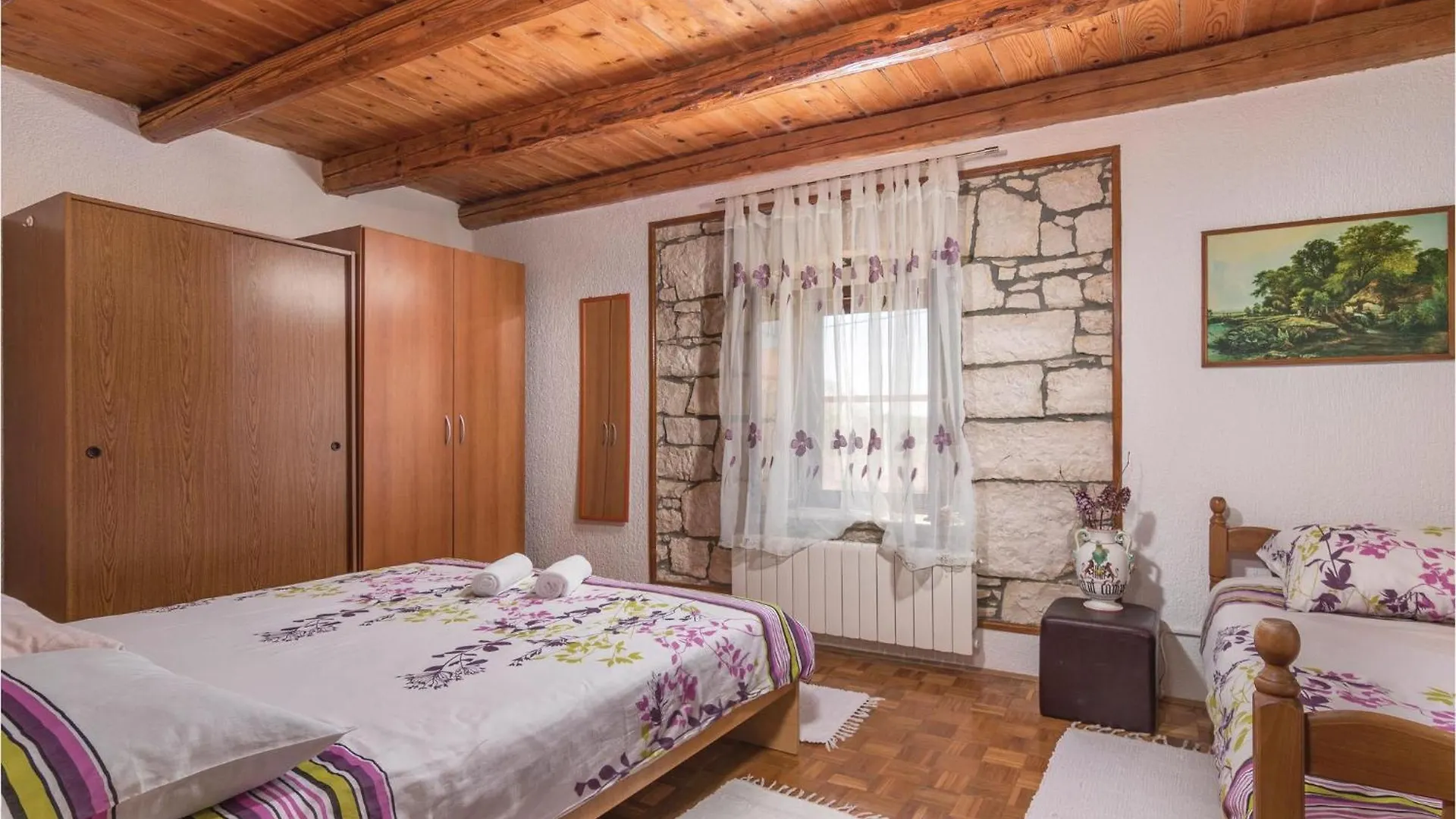 Gorgeous Apartment In Visnjan With Wifi